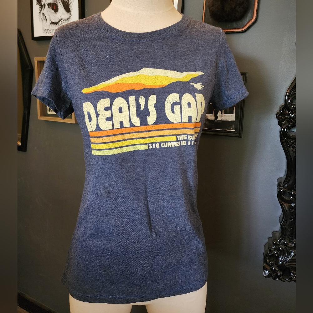 Women's Tee